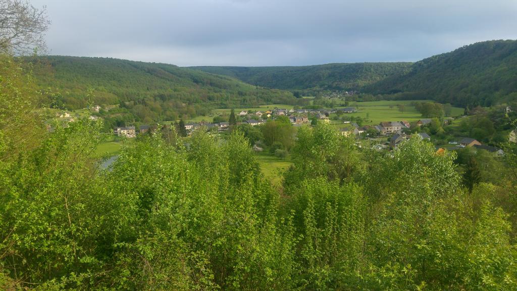 Le Point De Chute Hotell Tournavaux Eksteriør bilde